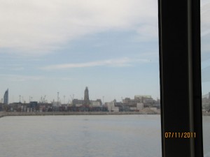 Llegada a Montevideo, Uruguay con buque bus