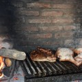 Cerdito a las brasas